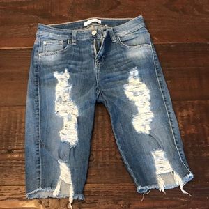 Guess Bermuda shorts